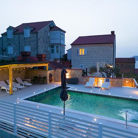 Holiday Home Swiss Cavtat Eksteriør billede