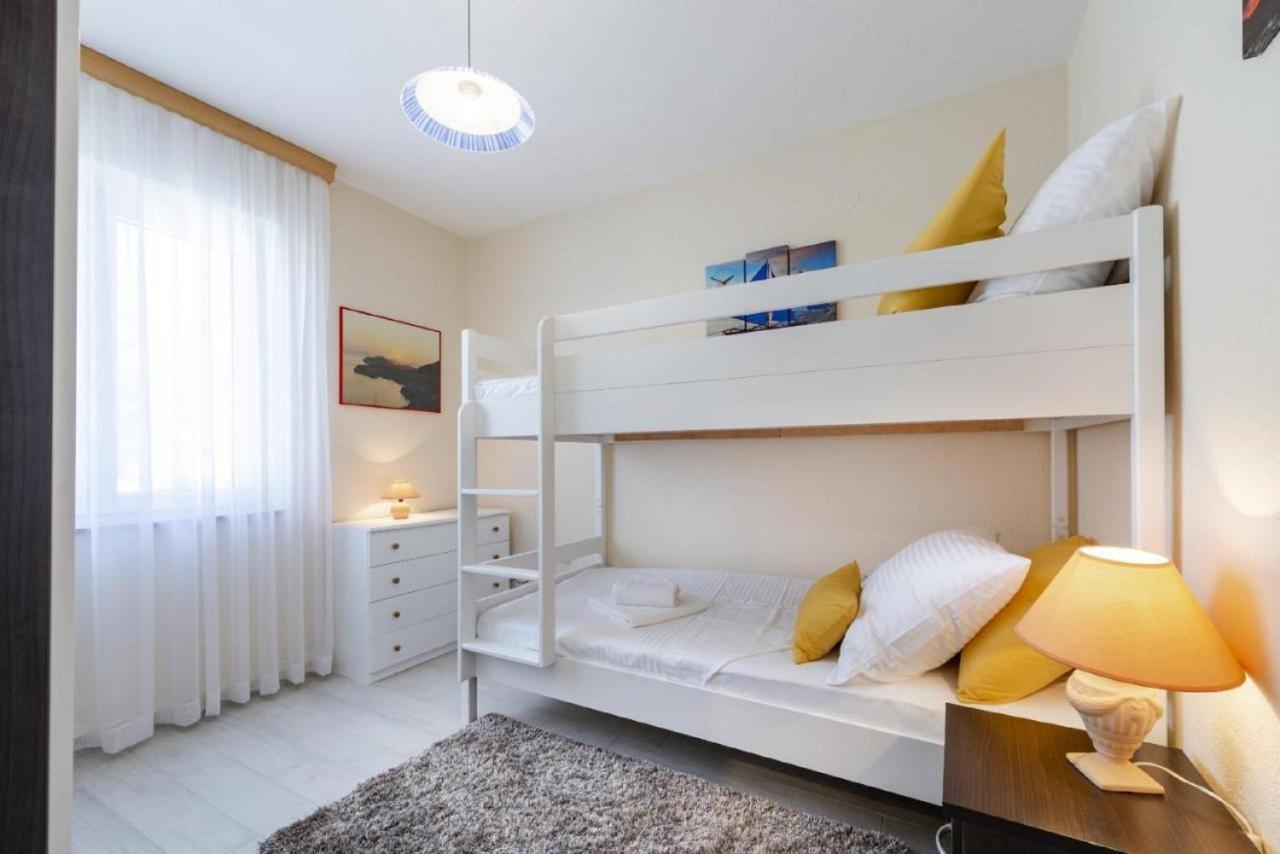 Holiday Home Swiss Cavtat Eksteriør billede