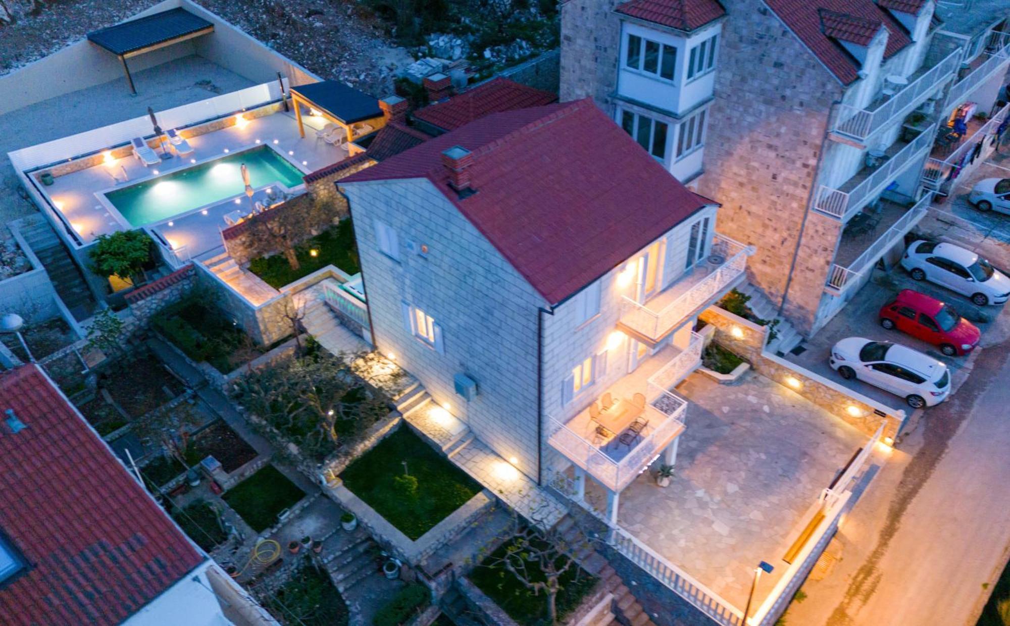 Holiday Home Swiss Cavtat Eksteriør billede