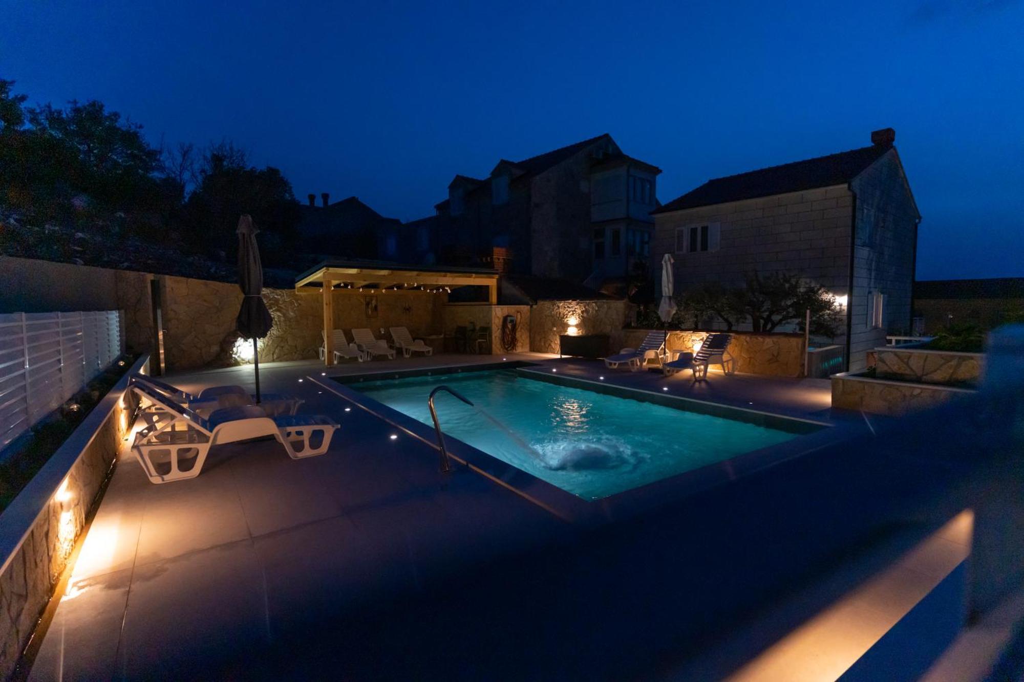 Holiday Home Swiss Cavtat Eksteriør billede